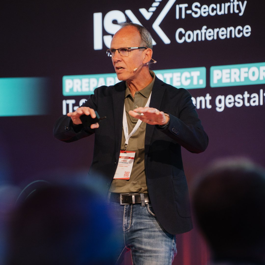 cirosec's tweet photo. Unser Geschäftsführer Stefan Strobel ist gerade auf der ISX Conference in München. Dort hat er heute die Keynote zum Thema „Cybercrime 2026 – Bedrohungen, Erkennung und Schutz“ gehalten.

Anschließend hat er in einem Thinktank über das Thema „Die richtige Vorbereitung und Reaktion auf einen IT-Sicherheitsvorfall durch Malware und Ransomware“ gesprochen. Dabei hat er unter anderem folgende Fragen beantwortet:

• Wie bereitet man sich auf einen Sicherheitsvorfall vor?
• Welche Maßnahmen müssen ergriffen werden?
• Was ist die richtige Reaktion bei einem Ransomware-Angriff?

Er hat uns einige Eindrücke von der Veranstaltung geschickt.