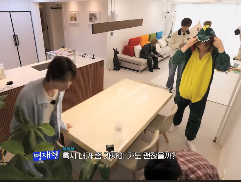 Ous76bi's tweet photo. 아니 이때부터 스포를 햇따고?ㅋㅋㅋ https://t.co/mWvFYcHqHd