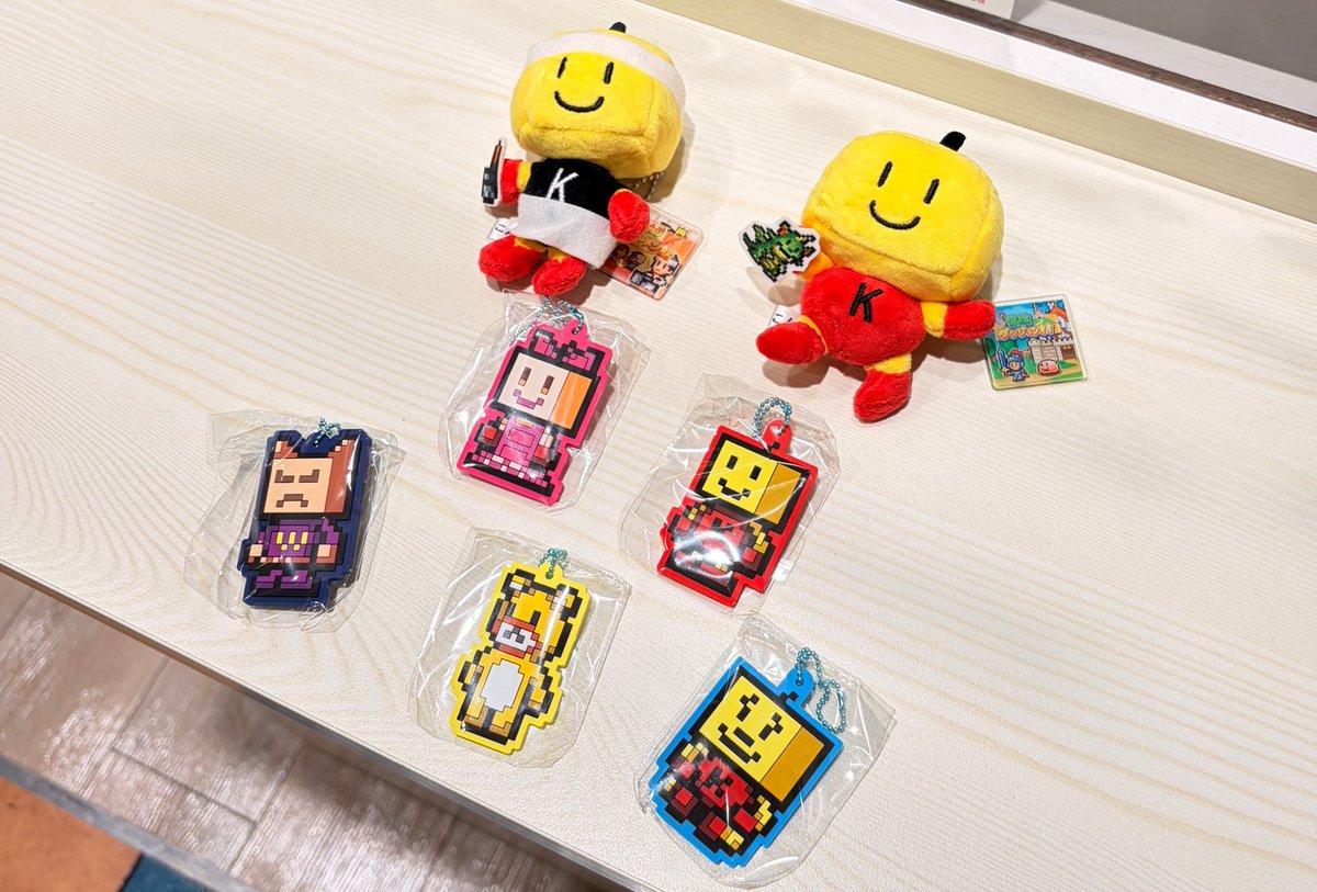 Aonami23's tweet photo. 大好き過ぎて
ほぼ全部のゲームを遊んでる
#カイロソフト 

念願のガチャガチャが出たので
すぐに探しに行った
ラバーはコンプリート✨

すくすくジョニー
わたわた
アヒル田ルン子
のガチャガチャも待ってます🙏🏻🌸 https://t.co/fi9CHWFNlB