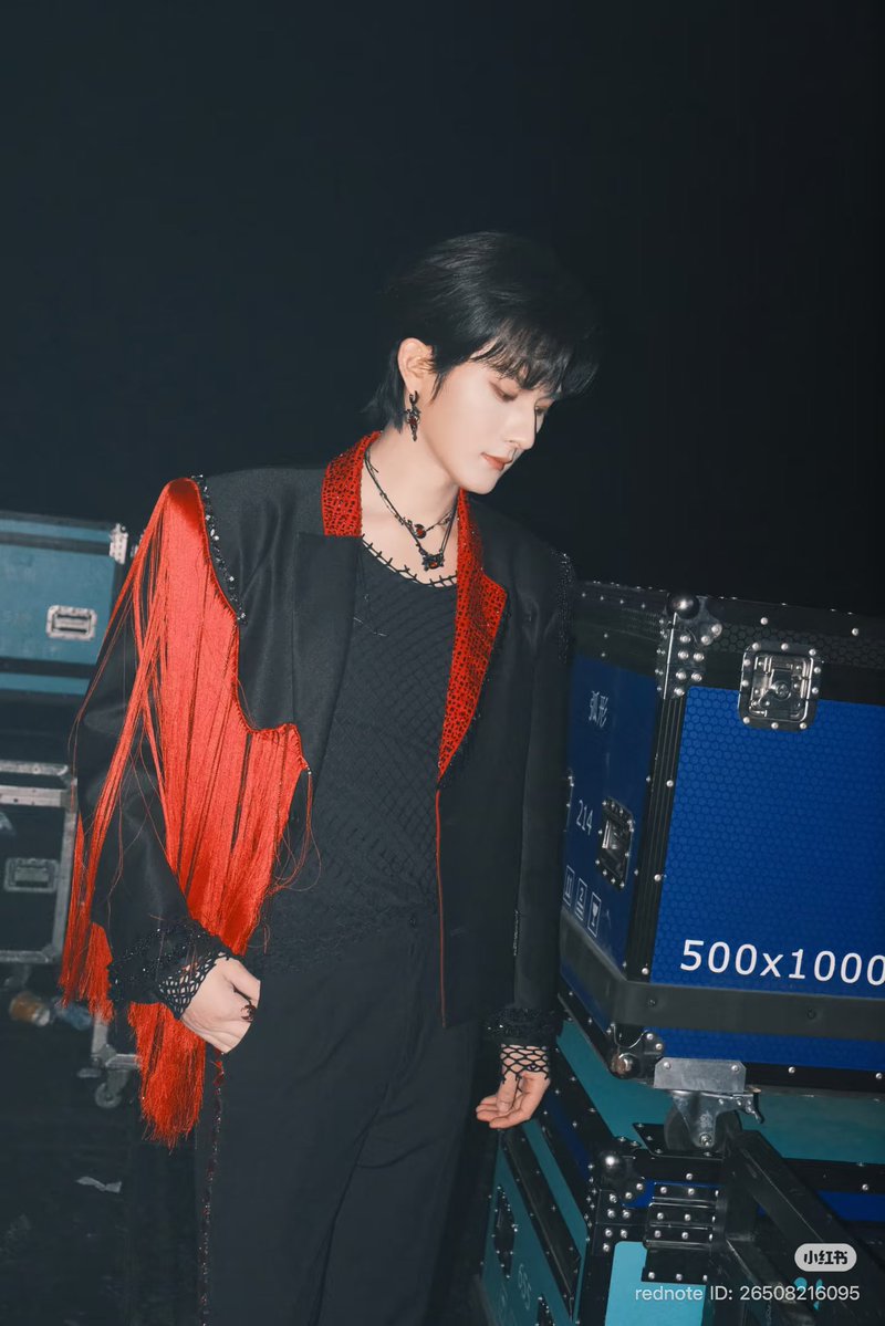 OceanJiangTH's tweet photo. #OceanJiangUpdate #JiangHeng 

[ 2026.06.09 ] 

江衡oc xhs   update 
🔗 https://t.co/VnkXzjyypc

ชิ้นส่วนแห่งความทรงจำกำลังร่วงหล่น 🧩
รอต้อนรับอนาคตที่กำลังจะมาถึง!!!

#OceanJiang #江衡 https://t.co/fs9alFjHXF