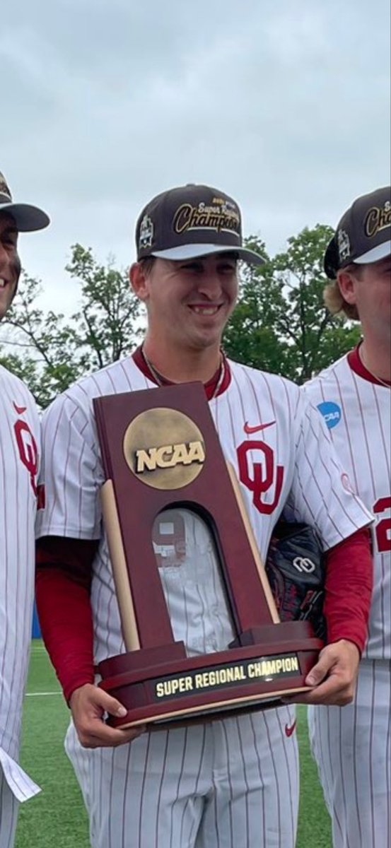 Deer_Baseball's tweet photo. Congrats to Deer Park alum Jackson Cleveland.  Cleveland closed out the game yesterday against the Kansas Jayhawks to send the Oklahoma Sooners to the Men’s World Series.  Cleveland was a ‘22 grad and two-way standout player for Deer Park. https://t.co/cSIQ4Idti0