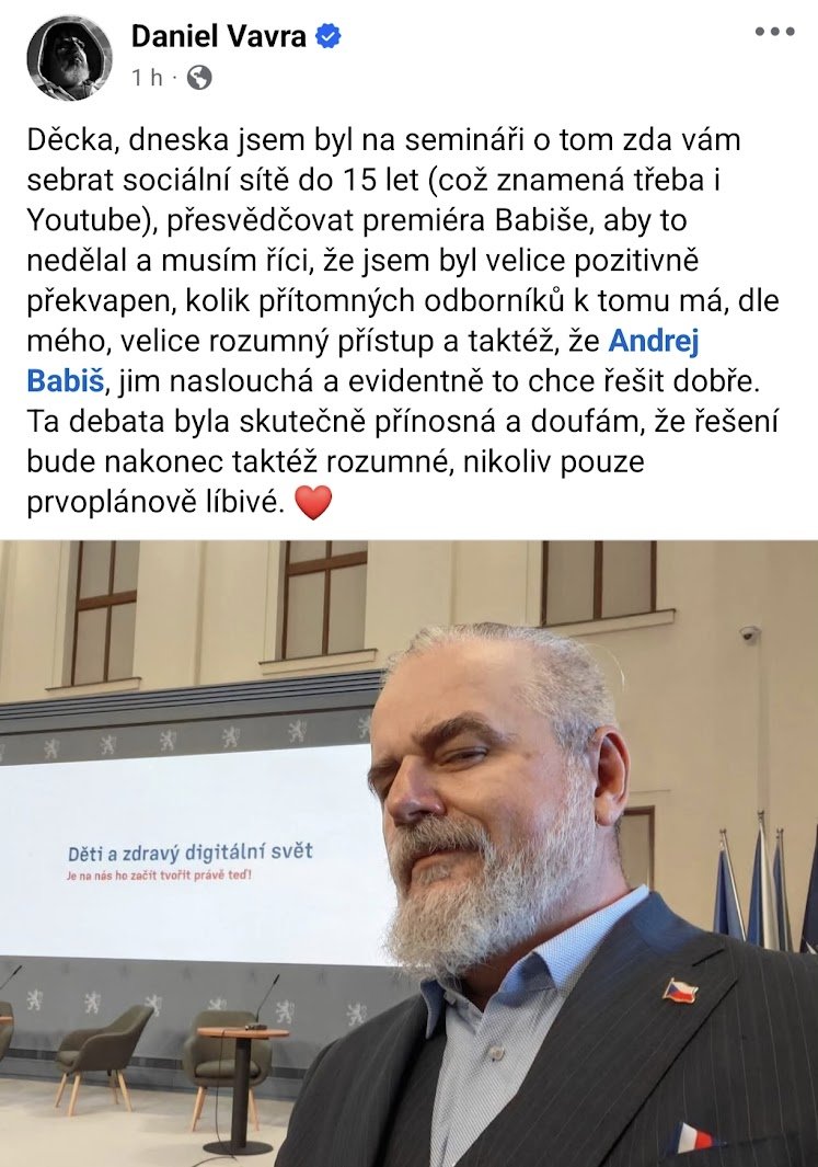 _Roman_Maca's tweet photo. 1/2 Takový to, když jako šéf politické neziskovky bojuješ proti vměšování politických neziskovek do politiky, aby ses pak jako šéf politické neziskovky šel vměšovat do politiky a na úřad vlády přesvědčovat Babiše. A ještě se tím pochlubíš. No není tohle krásné pokrytectví? 🤣🤣🤣 https://t.co/RK0GT32d84
