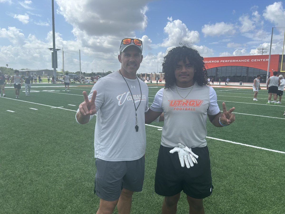 sebastian robles tweet media