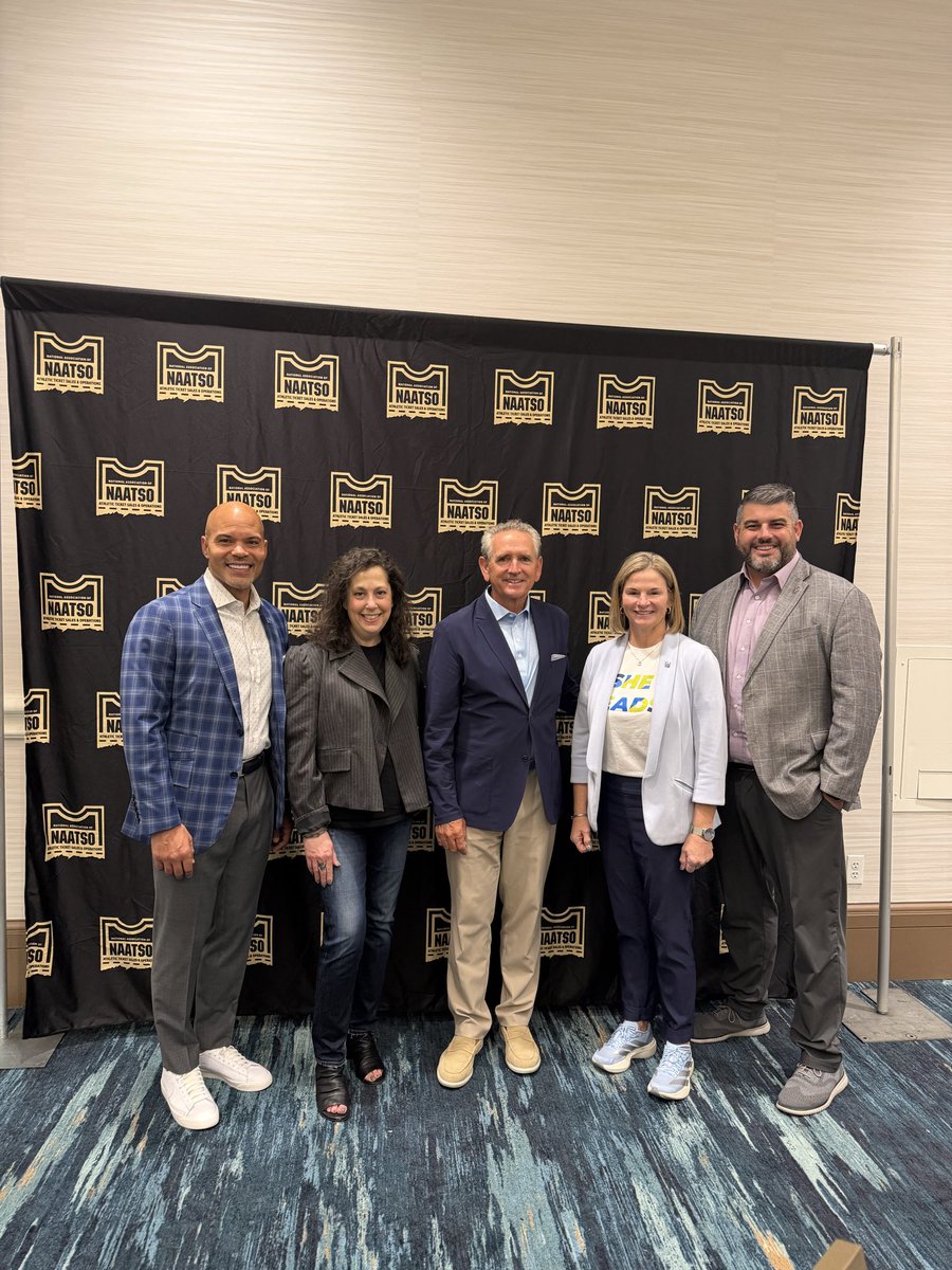 NAATSONews's tweet photo. Hope you took notes from this session! Great insights from our accomplished athletic director panel discussing leadership lessons from the top.

Thanks to @TeamworkTickets for sponsoring this session.

#NAATSO26 https://t.co/ElvPxJrdwB