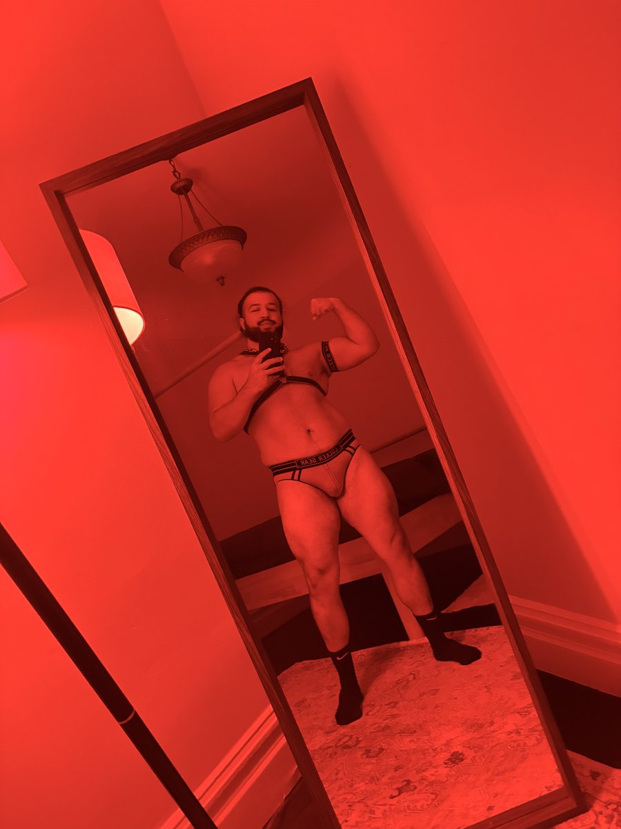 Ang3loso_'s tweet photo. 🦍 https://t.co/eq8CsTAfCt