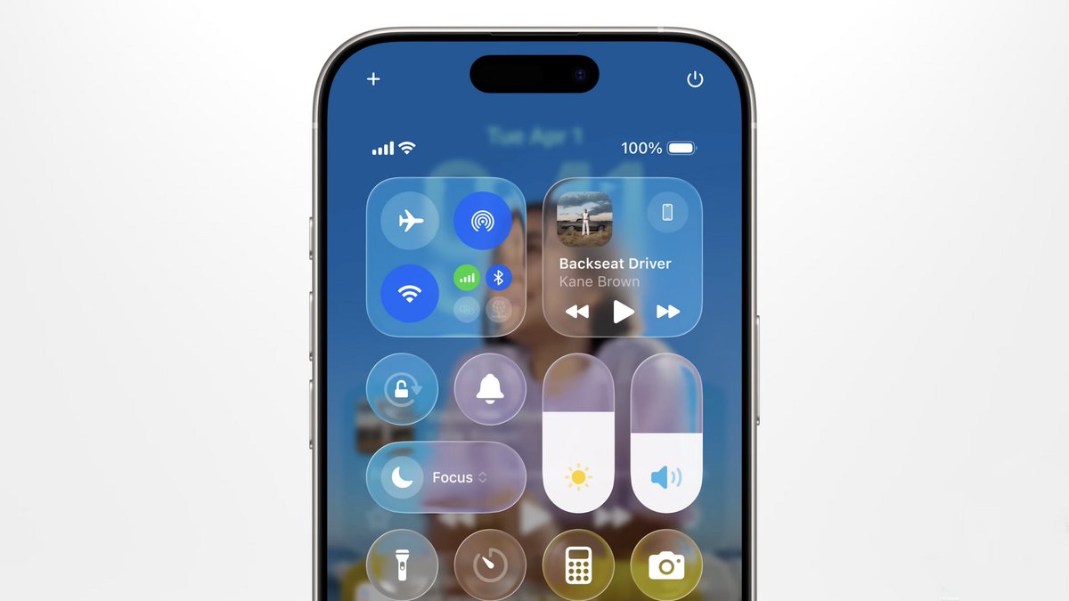 privatetalky's tweet photo. Can’t believe it’s already been a year since Apple introduced Liquid Glass at WWDC25. 🫠 https://t.co/q4ghMeht8O