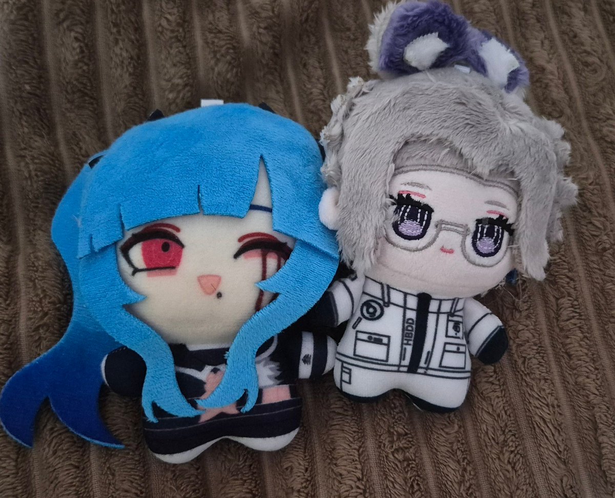 GoreSama4's tweet photo. my daruei plushie https://t.co/XnMtyIGPjY