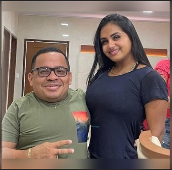 packzin_free's tweet photo. brutal Ex do chicao dos teclados vazou (completo nos comentarios) https://t.co/amkwpZkCKb