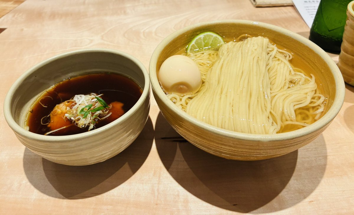kitchenpapa1's tweet photo. 「ラーメン ❤︎ DIARY by 琉球泡盛」
blog更新しました
迂直 
味玉醤油つけ麺、ハートランド 
https://t.co/my6GAqgLX9
#迂直 #醤油つけ麺 #つけ麺 #ハートランド https://t.co/4WdM2UvXPM