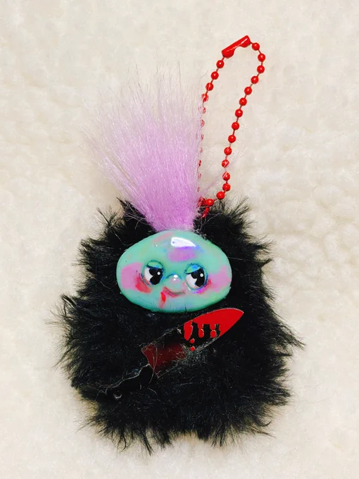 ゾンビドブブのキーホルダーを作りました。魔除けになるかも???よろしくお願いします ドブリン!のショップ→