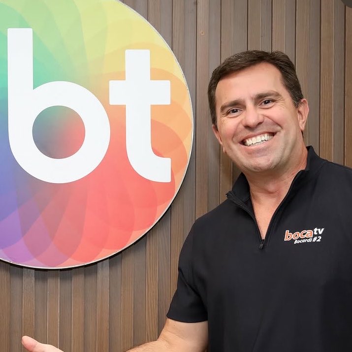 alfinetadosdia's tweet photo. 🚨PROJETO INOVADOR! Rodrigo Bocardi é o novo contratado do SBT e comandará um projeto no final da tarde na emissora. https://t.co/JOMjN2zAT3