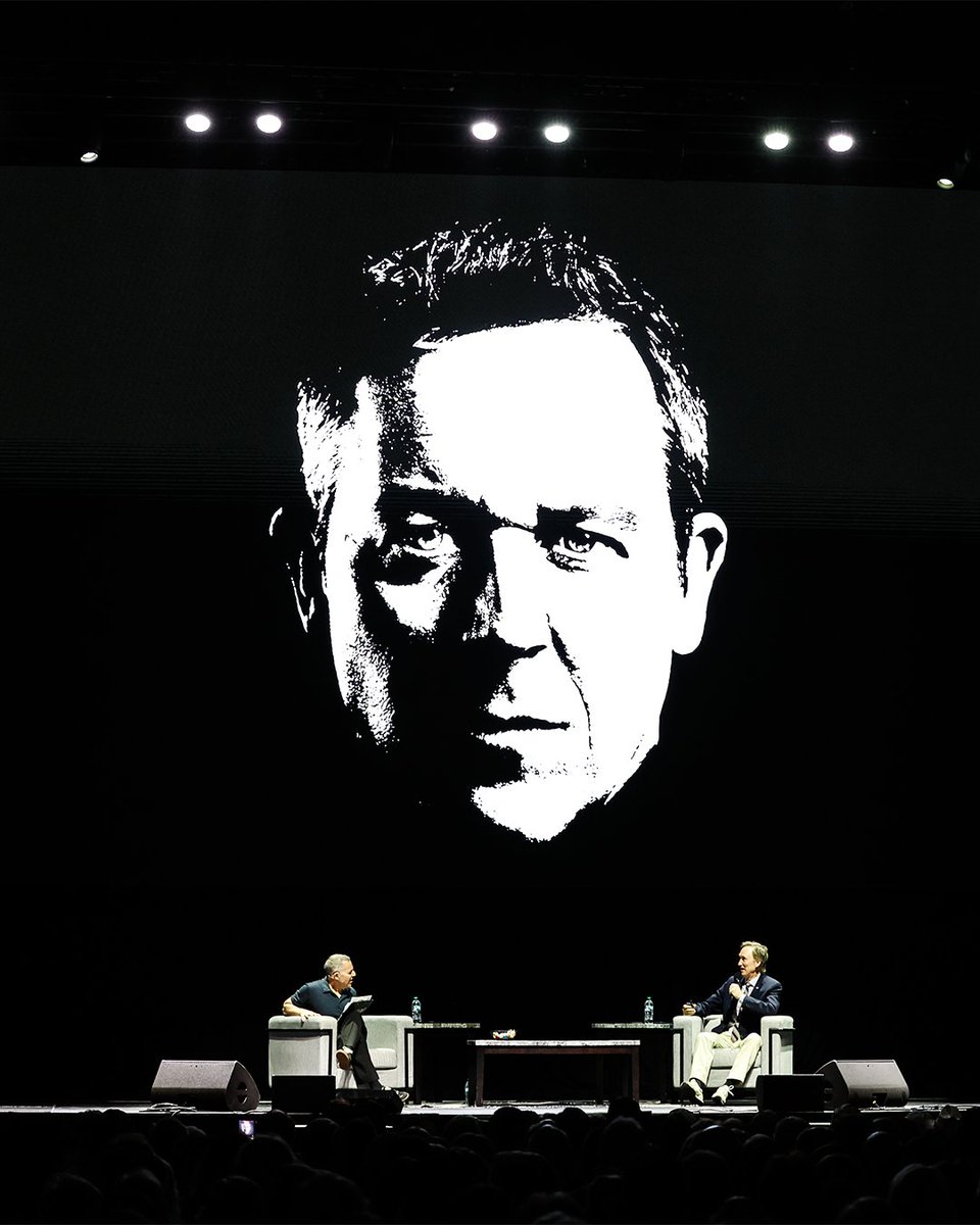 ComericaCenter's tweet photo. An unforgettable night at Gutfeld Live 🎤 https://t.co/ZBBsaoEBZu
