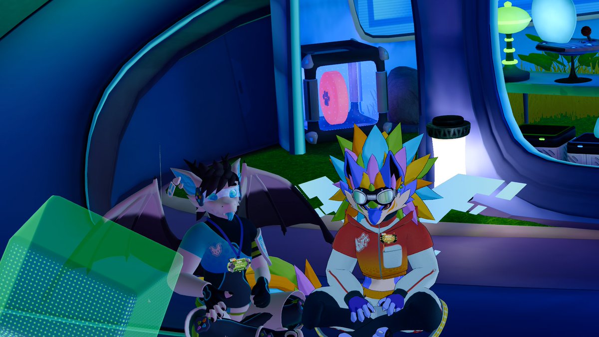 Draconerd95's tweet photo. I had an amazing time at Furality! Made some awesome new friends along the way too :3 #furality #vrc #vrchat #furalityultra https://t.co/ZC6ZgXsr6q