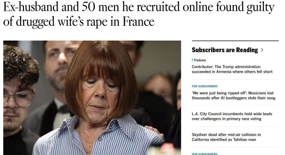 twitor692's tweet photo. @KarolineGosling Worked for this woman she was super submissive https://t.co/NzUA8uIJEe