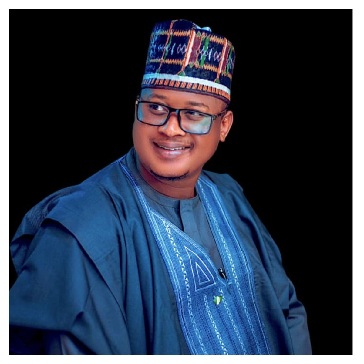 Jack_ng01's tweet photo. These people in Govt are no longer hiding their interference at all

Can you believe this???

They just purchased a massive house for Nafiu Bala in Guzape for a job weldon 

No way this house did not cost minimum 500m https://t.co/ct6AT4NtIa