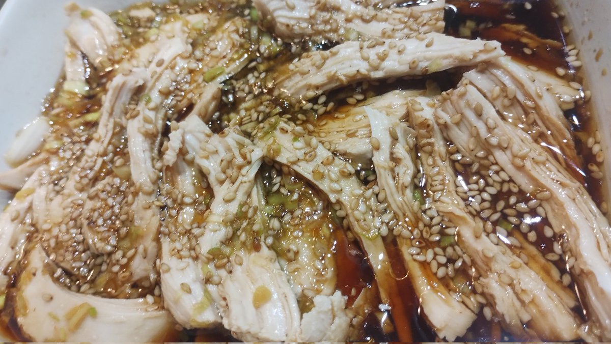 nyansuke66's tweet photo. といいつつX見るほうが好きで書くの慣れないから今日のご飯の一部でも
メインのえのきの肉巻き撮ってないのがおもろい https://t.co/plIahIBfoz