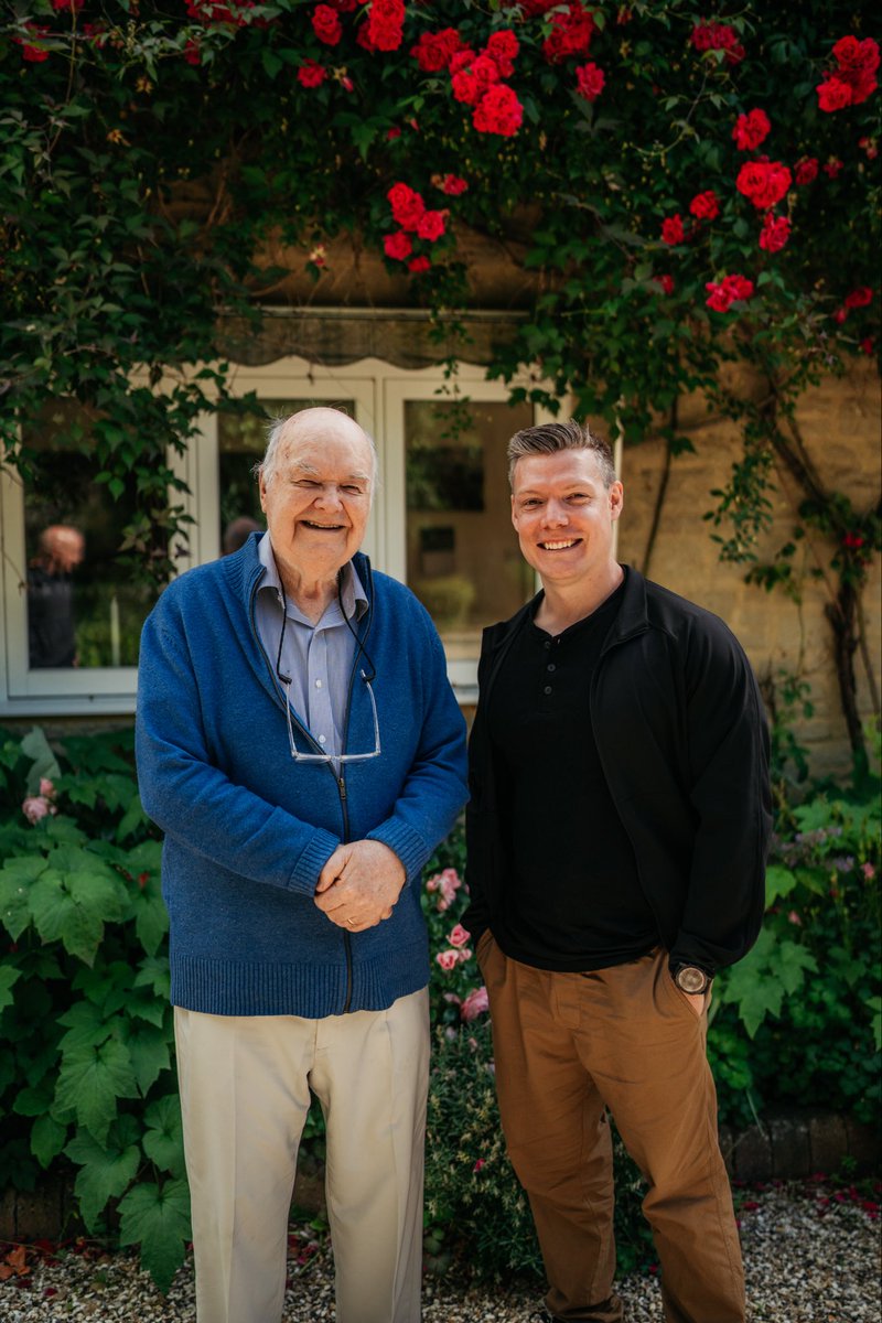 WesleyLHuff's tweet photo. A pleasure today to meet up with @ProfJohnLennox. Credit to @StevenBartlett for finding 2 of the #1 Christianity experts. https://t.co/Xims7TWbXp