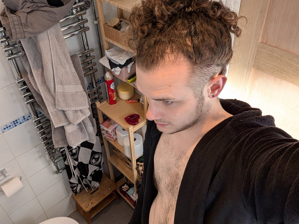 diddly45's tweet photo. Wash day https://t.co/jBXp1BCkOH