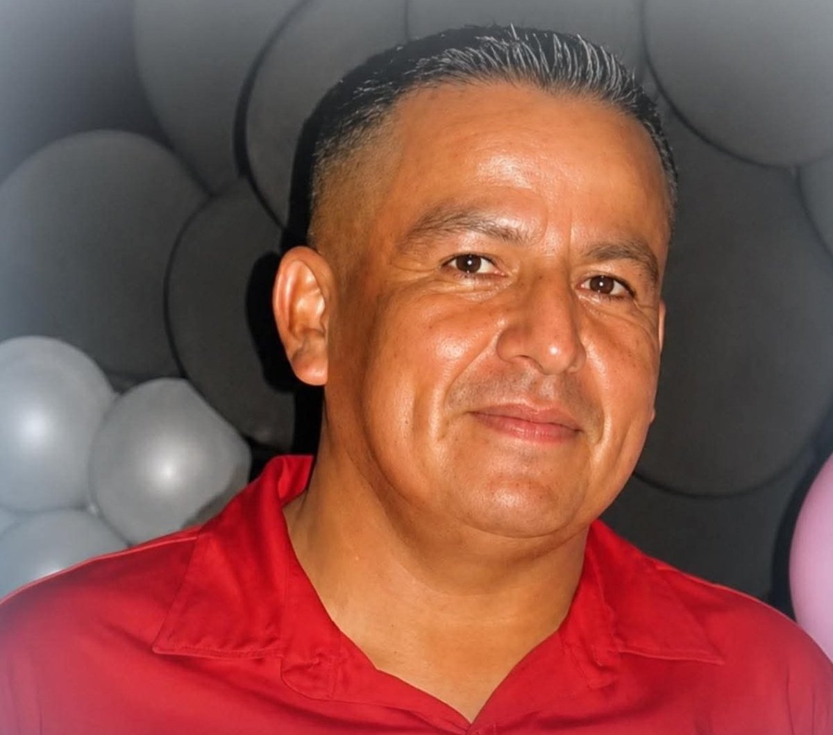 YuriCaComunes's tweet photo. 🚨#Denuncia🚨 Asesinan hoy 9 de junio al firmante de paz Floricel Sanchez Andrade en San Vicente del 
Caguán-CAQUETA. ¿Cuántos más deben morir para qué el estado garantice la vida de quienes dejaron las armas?. @Alerta_Analisis @Indepaz @Indepaz @JEP_Colombia @leonardonzalez https://t.co/pMFasra3gu