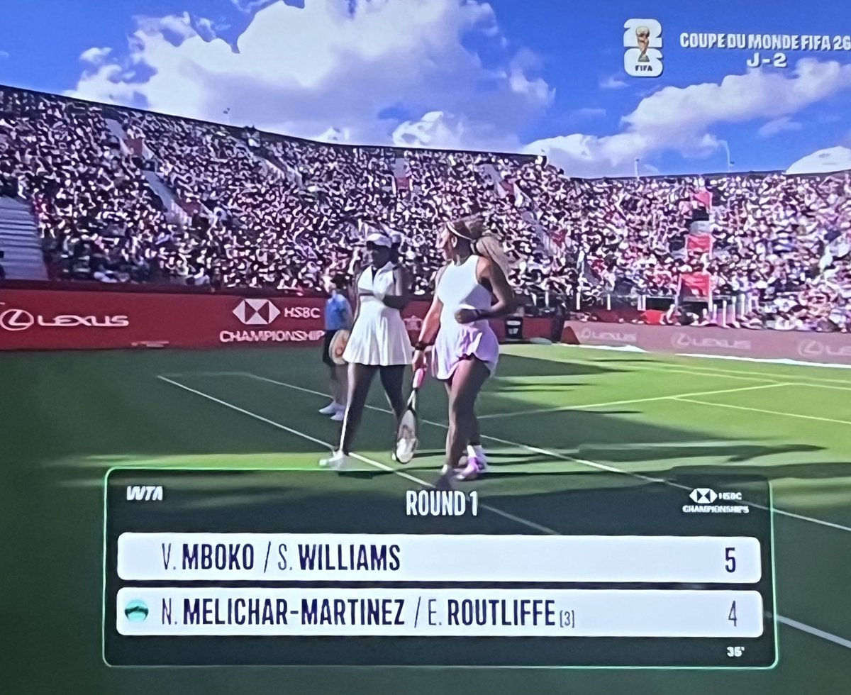 RahydSF's tweet photo. La Reine  m’a l’air toujours aussi affûtée… du moins sur gazon. La classe est éternelle! 

#SerenaWilliams #WTA #Tennis #GrassCourt #Queen https://t.co/iasvCgf1XG
