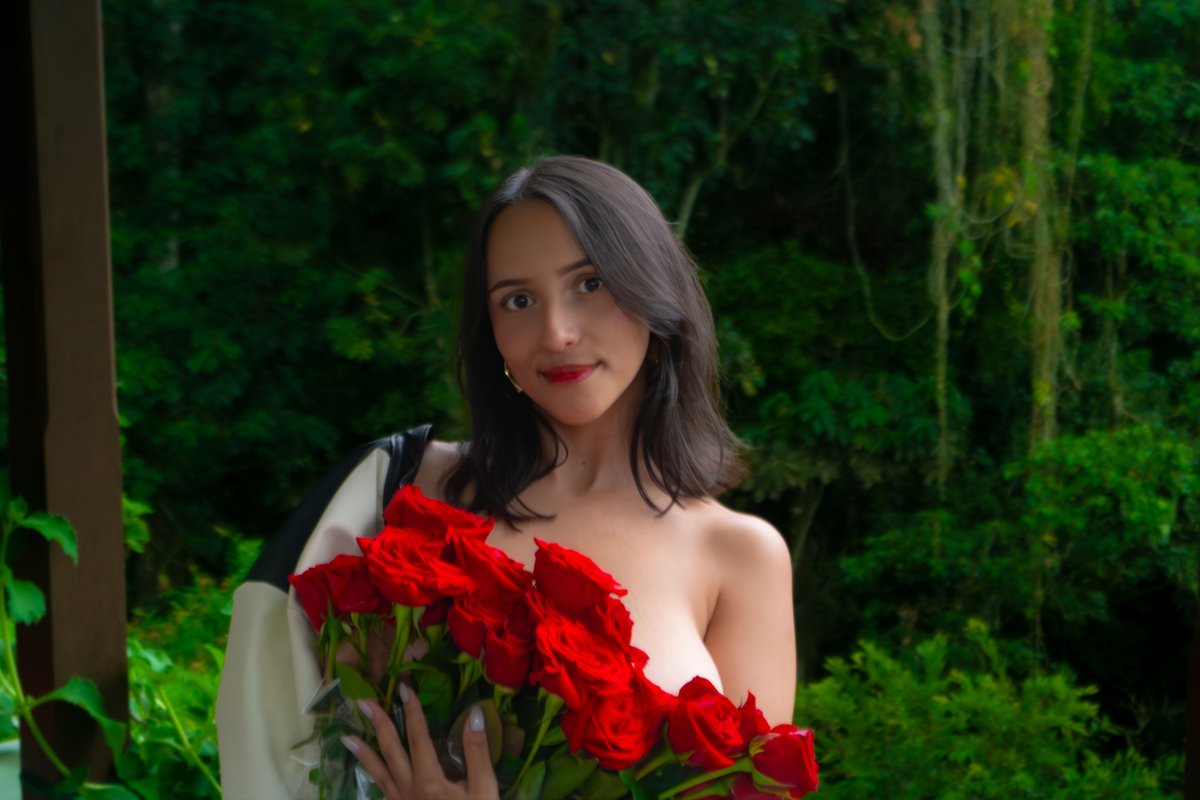 Hilaer Rhodes Hilary Rhodes 🥥🥥 (@HilaryRhodes_) / Posts / X