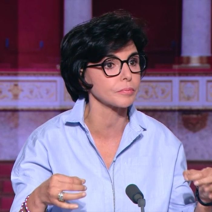 Brevesdepresse's tweet photo. 🔴🇫🇷INFO -Politique, justice, impunité : la France continue de plonger. Le Canard rapporte que Rachida #Dati veut redevenir magistrate, avant son procès pour corruption. L'ex-ministre a été reçue en tête-à-tête par G.Darmanin pour discuter du poste qui pourrait lui être attribué. https://t.co/W8xuhSBYFy