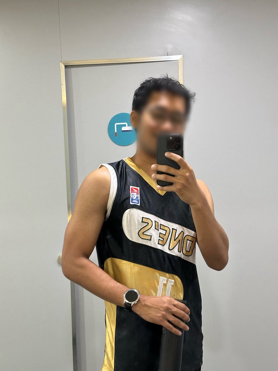 dan tweet media