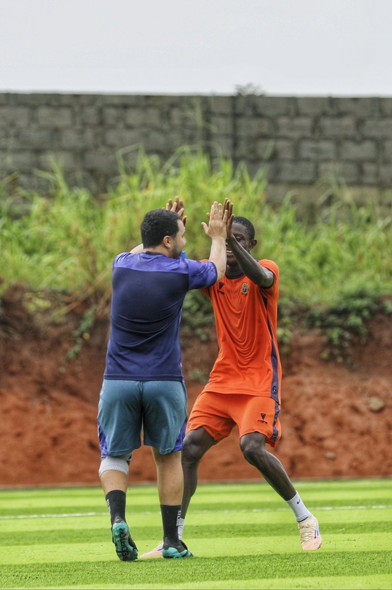RealSapphireFC's tweet photo. The cameras capture moments. The work creates players. ⚽💪🏿
#RealSapphireFC #GladiatorsArena #TrainingSession #FootballGladiators
https://t.co/hC5FBhmp4h https://t.co/j1l4UOq3Vp