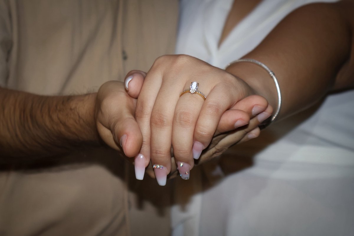 _MarianaCabrera's tweet photo. 🥺🤍💍 https://t.co/KtTCjSI0ud