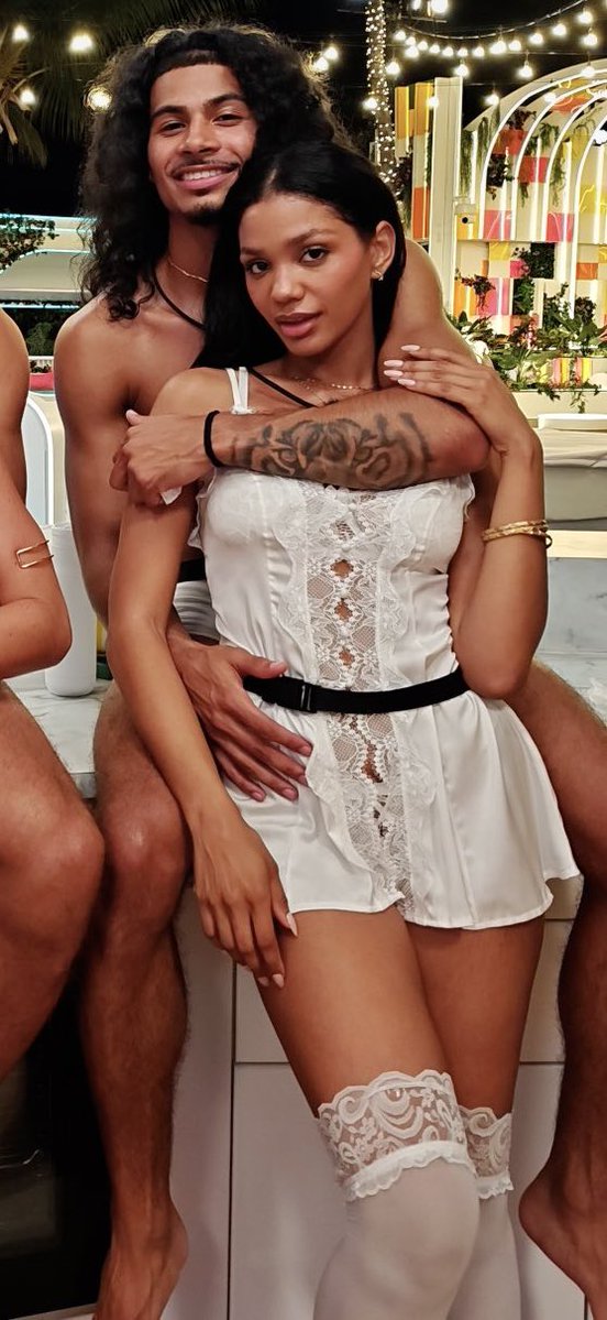 TYRISPRINT's tweet photo. they look so damn good together https://t.co/l2aRaxjyZa