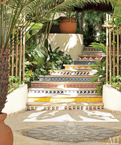jeanne_sur_mer's tweet photo. ... each step is different ... https://t.co/agAgIwDkNH