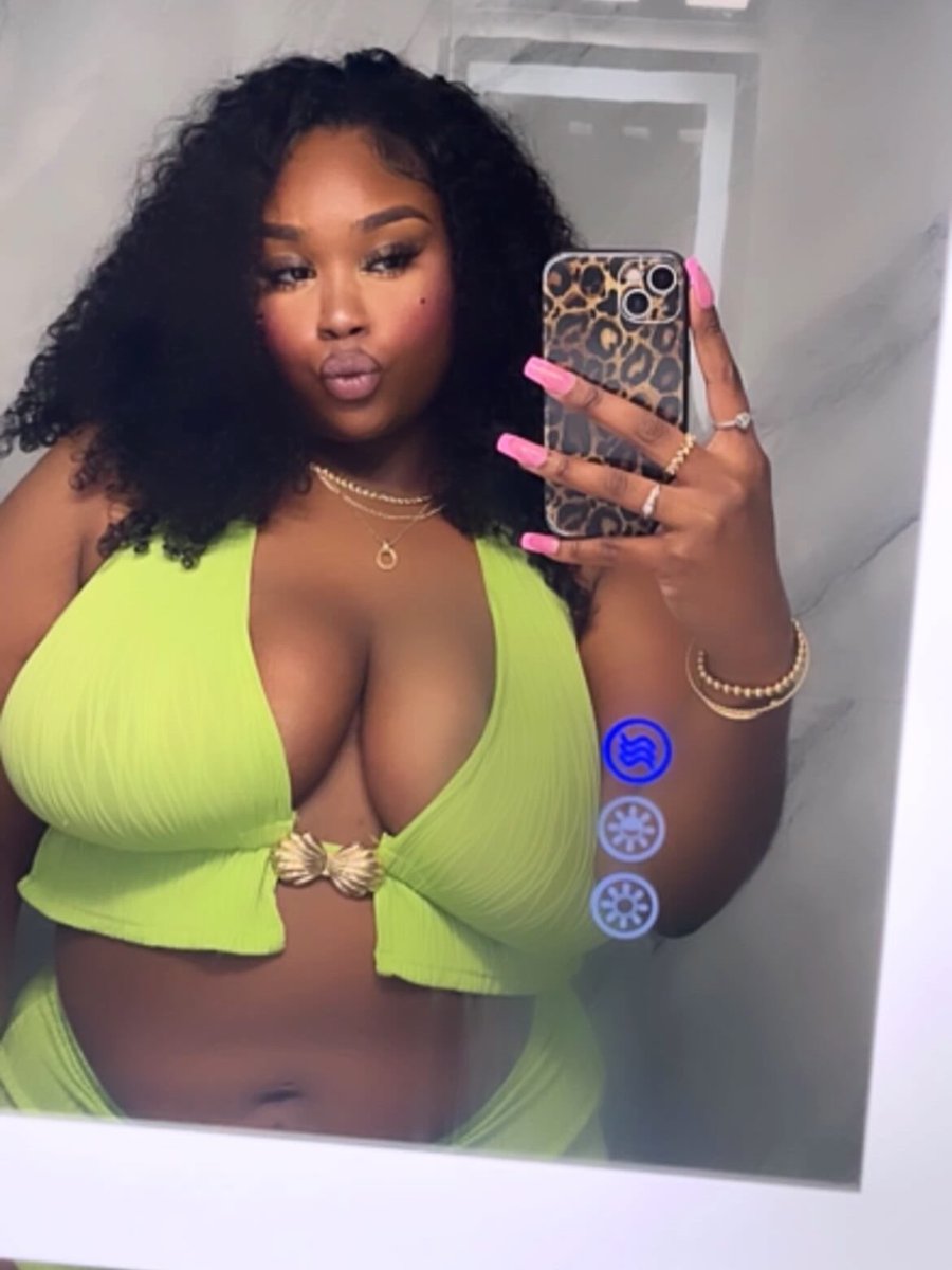 onlycaayyy's tweet photo. In my prime ✨ https://t.co/3oMrB1wpZq