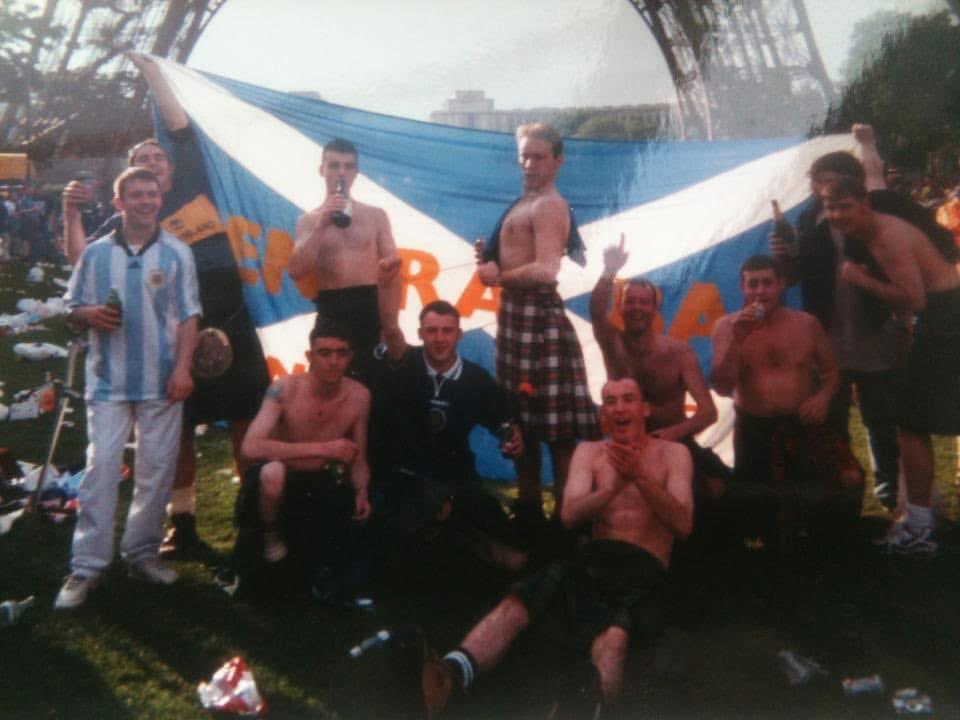 DivitXiles's tweet photo. France 98 ! A lifetime ago. Time for new memories 🏴󠁧󠁢󠁳󠁣󠁴󠁿🏴󠁧󠁢󠁳󠁣󠁴󠁿 https://t.co/1e2RoKJet2