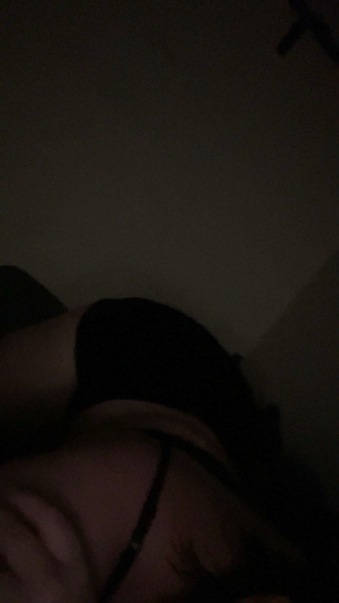 zoexbear261's tweet photo. Someone get behind pls🫩😚 https://t.co/GQ0pdhZPq3