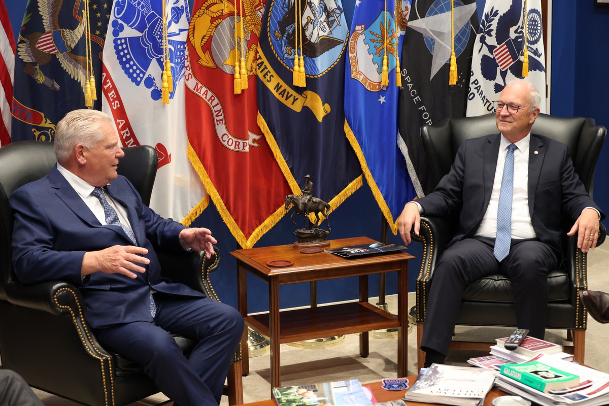 SenKevinCramer's tweet photo. Growing up in North Dakota, I’ve always recognized the distinct relationships border states enjoy with our neighbors to the North—we share economic, cultural, and even familial bonds with Canada unique to our neck of the woods. So when my friend Ontario Premier @fordnation comes to visit, I know it’s going to be a substantive discussion.