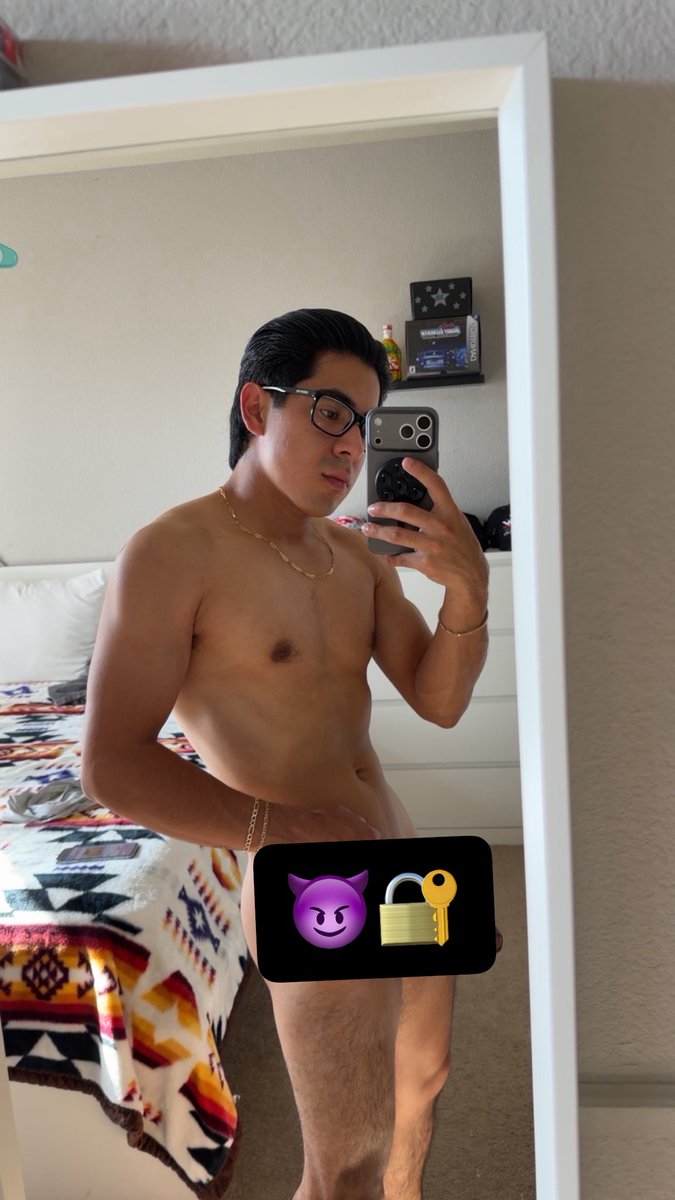 donriicote's tweet photo. Papii-riicote #BBC #fit #slim #bigcock #latino #papi https://t.co/dSDQcYzhiz
