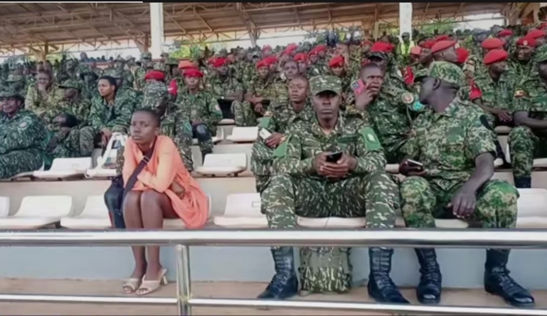 MimiHearts1's tweet photo. The true meaning of "Leero ninye y'amajje" 😂😂🤝 https://t.co/AHRMpfsnJB