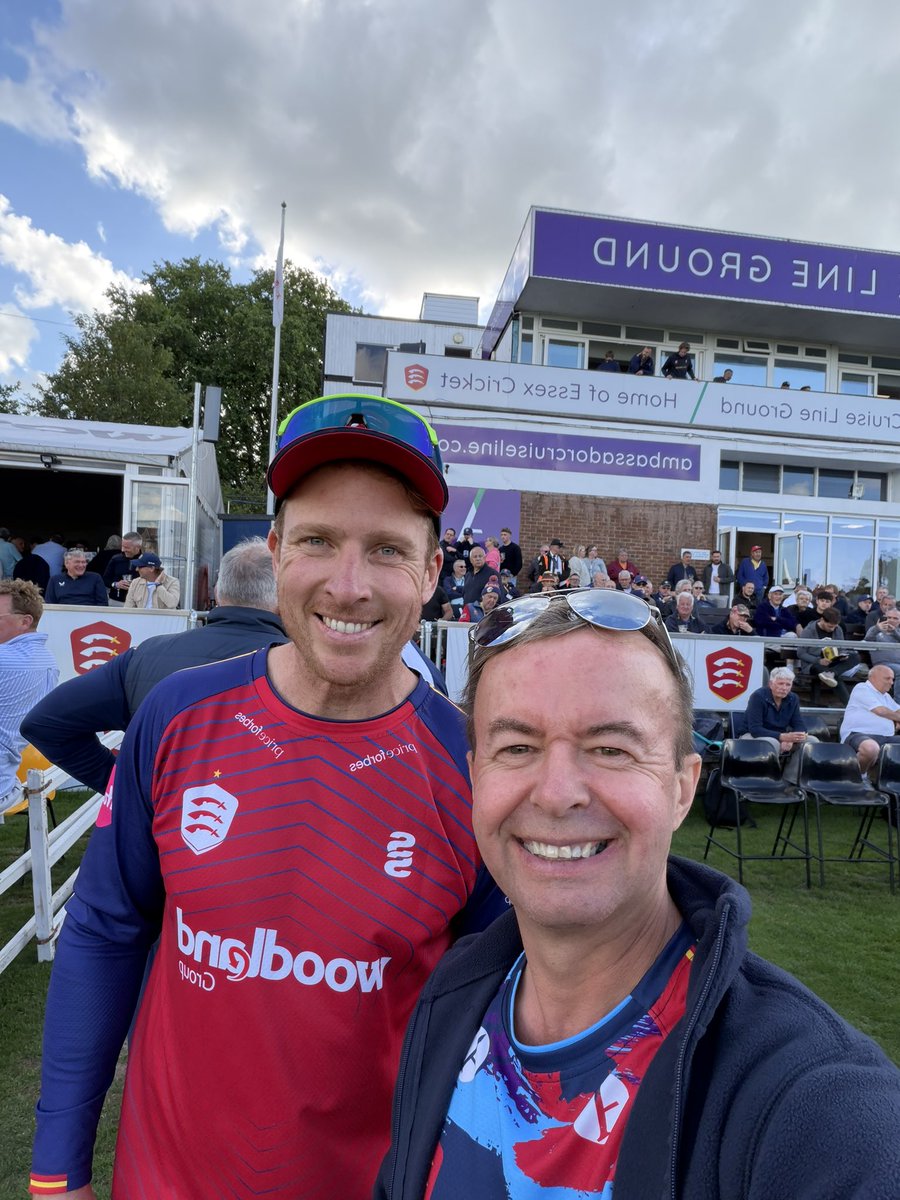 Mx5man4's tweet photo. Essex cricket legends 👋👋@EssexCricket https://t.co/cBJZgYst58