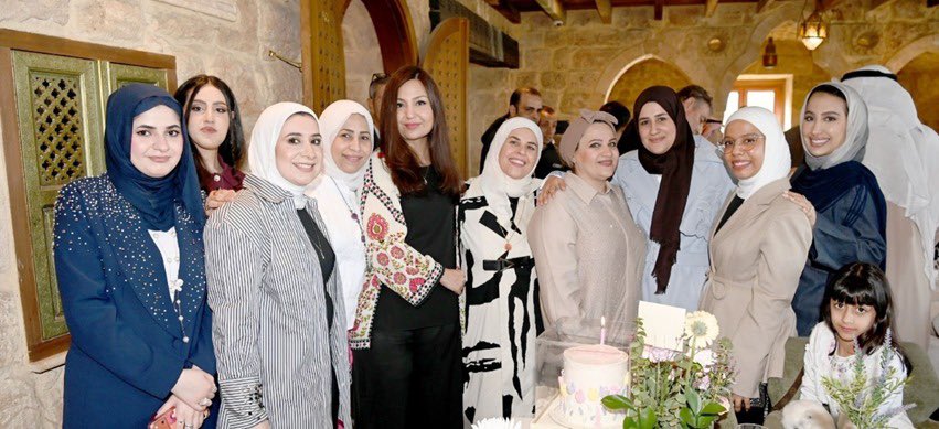 Rouanews's tweet photo. مجموعة طاهر تؤكد التزامها بالاستثمار في رأس المال البشري عبر لقاء عائلي لفريق  العمل وأسرهم https://t.co/h27kE2gExZ https://t.co/vojfzVEuTW