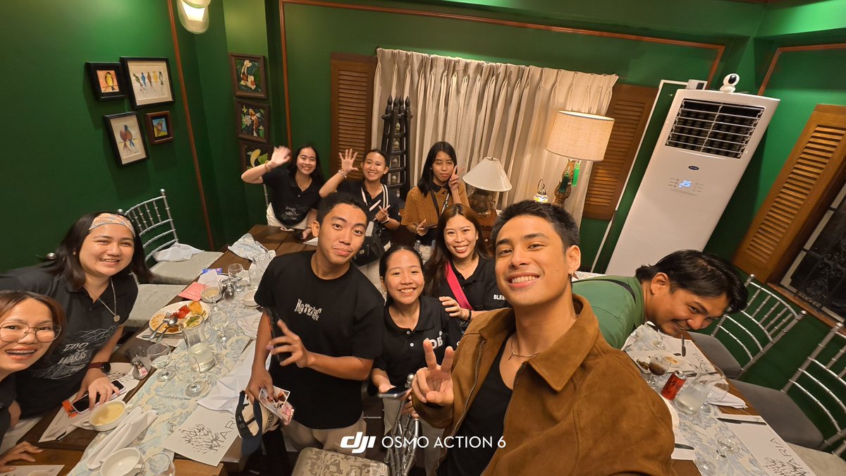 BOFC_Bacolod's tweet photo. An evening we’ll never forget.

An unexpected privilege to have a private dinner with Donny, Belle and their team.

No crowd. No phones. Just real conversations and genuine connections.

Thank you, @donnypangilinan @bellemariano02 

Palangga kamo namon, DonBelle! 🥹🩷 https://t.co/0hbMunaKM4