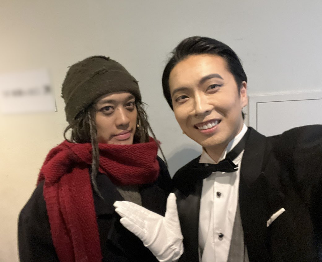 hiroki0823's tweet photo. #レベッカ 本日もご観劇ありがとうございました！
ベン役の広大くん。僕が仲良い人と仲が良いので仲良くできそうだなと思ってたら仲良くできてますなう。
ひとこと絡んだら5倍くらいの熱量で返してくれるので、こちらも「ずぅっとーずぅっとーいじっちゃったー！」という感じになります！ https://t.co/4HnKtBROBg