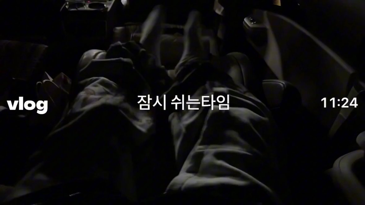 dbwwls2's tweet photo. 유지니 셋로그 엄청나게 기여움... https://t.co/WLlHZ1s1Bp