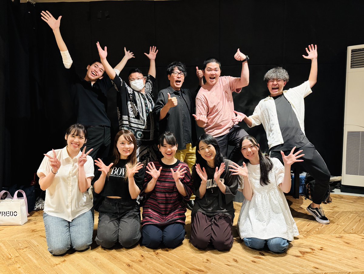fuk_engeki's tweet photo. 《 #昨日の明日 演技ワークショップ》
本日は昼の部・夜の部ともに満員でのご参加ありがとうございました。演劇／映像の両面から学ぶ時間、有意義なものとなりましたら幸いです。

次回開催が決まりましたら、また公式SNSにてお知らせいたします。引き続き、よろしくお願いいたします。
#福岡 #演技 https://t.co/z3Z6QhptCb