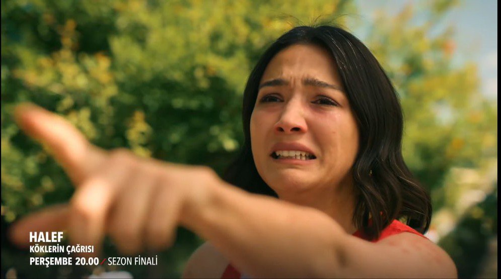 lixzolys's tweet photo. She caused the death of Yıldız's mother and yet she thinks  she can demand something from the person who prevented her from going to jail and giving birth there. 
A selfish bish till the end 
A disgusting character that we  won't see again 🙌🏻
#HalefKöklerinÇağrısı https://t.co/DQFP5Y0FEC
