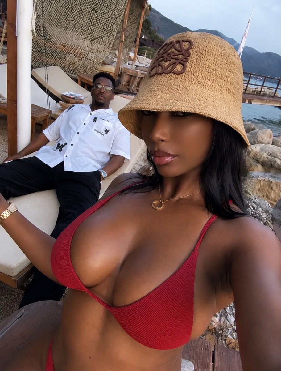 sheriff57502's tweet photo. Day 2 in Monaco 🇲🇨 with Sophia Egbueje. 
This girl no let me rest with pictures. https://t.co/m49W5jyYSP