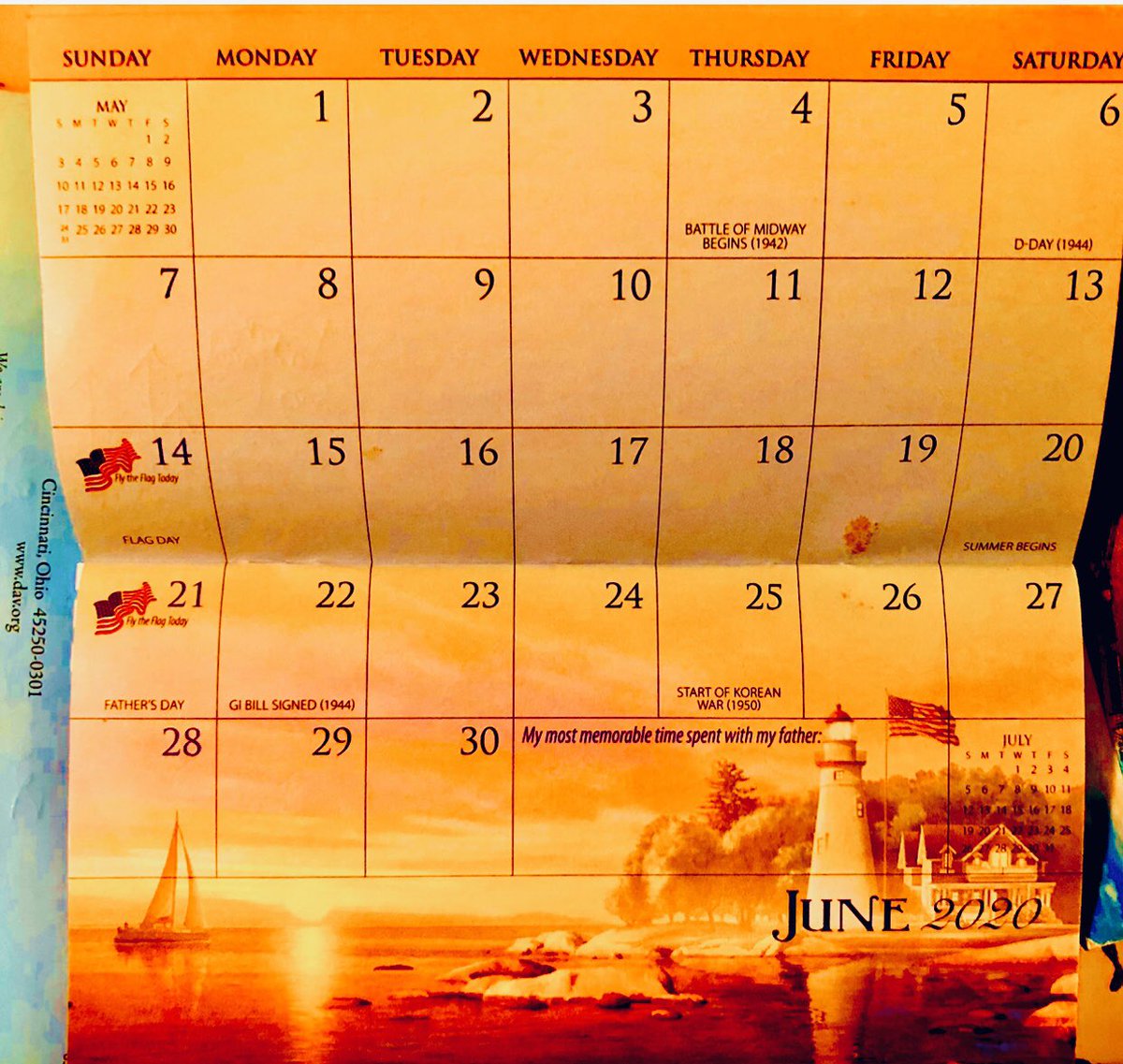ZaraSadowsky's tweet photo. Universe 🪐🌎 Alignment 
Twilight Zone 👽
#Calendar 
#pandemic 
#Covid2020
#Dejavu
#Alignment https://t.co/NtjqLKYXup