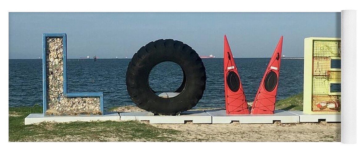 erinmdorffette's tweet photo. The perfect #yogamat! #yoga is #love! #beach #yogini #yogalife #yogadaily #dailyyoga #namaste #zen #zenlife #valentinesgift #valentine #valentines #giftidea #practiceyoga #yogi #loveislove #pride #pridemonth
https://t.co/FV9LJWfcnn https://t.co/8zZrfAyBRs