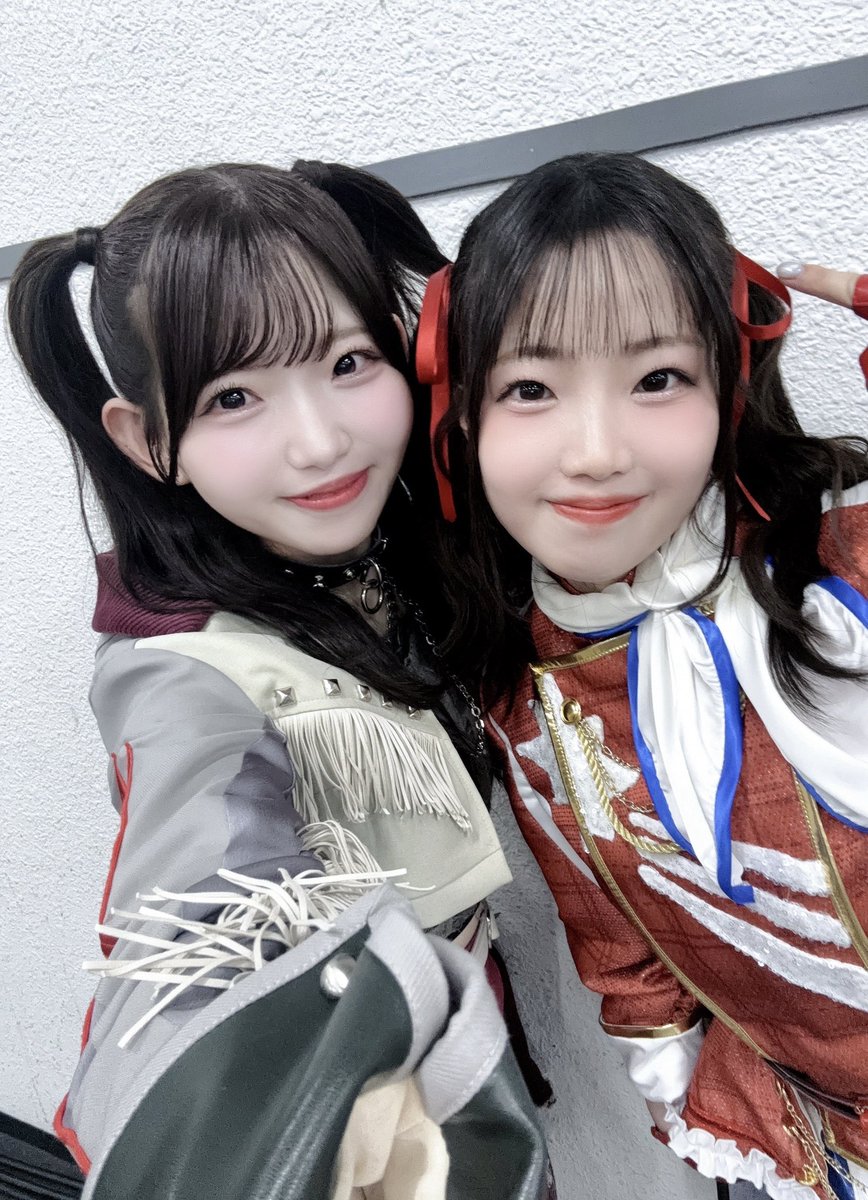 aoi___nagatsuki's tweet photo. ハーフツインおそろっちでした🍙🌸
佑芽とあーやはヒーローです🎀
#学マス2nd_HIF_DAY1
#学マス2nd_HIF_DAY2 https://t.co/TXBLc1XJKX