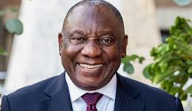 Yanga_Co's tweet photo. Bheki Cele took money from Cat Matlala.
Sisi Tolashe took Chinese cars and gave them to her kids.
Ramaphosa hid millions in his sofa.
Gwede & Mkhwenyane benefited from BOSASA.

People just dont care who does corruption, they just go around looking for EFF & Malema's😀

This selective criticism & biasness is the one that will make me defend Julius Malema even when he is guilty.