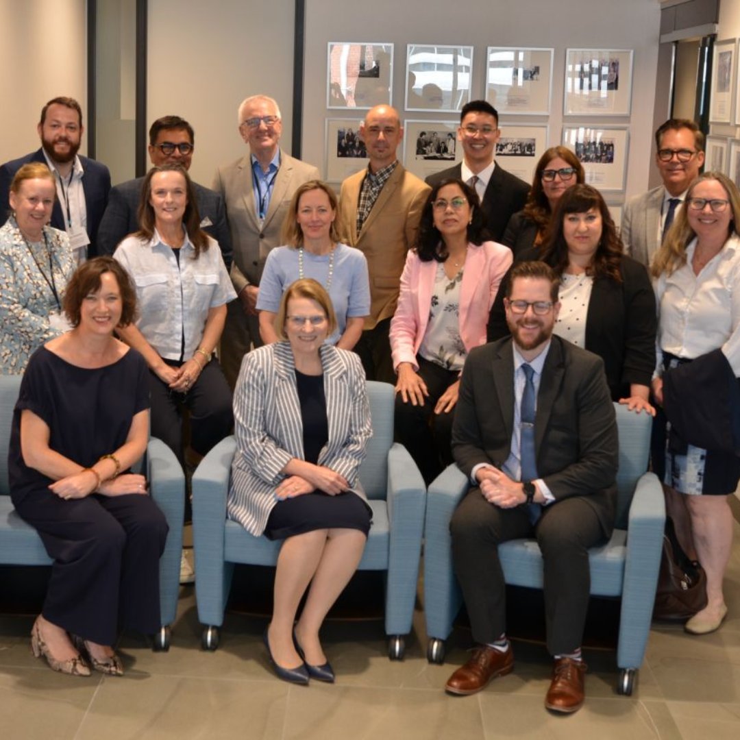 CDOntario's tweet photo. CDO Registrar Melanie Woodbeck joined fellow health profession registrars and Minister of Health Sylvia Jones at a meeting of the Health Profession Regulators of Ontario to discuss scope of practice expansion and removing barriers across the health professions. https://t.co/b4JZn0rz6i